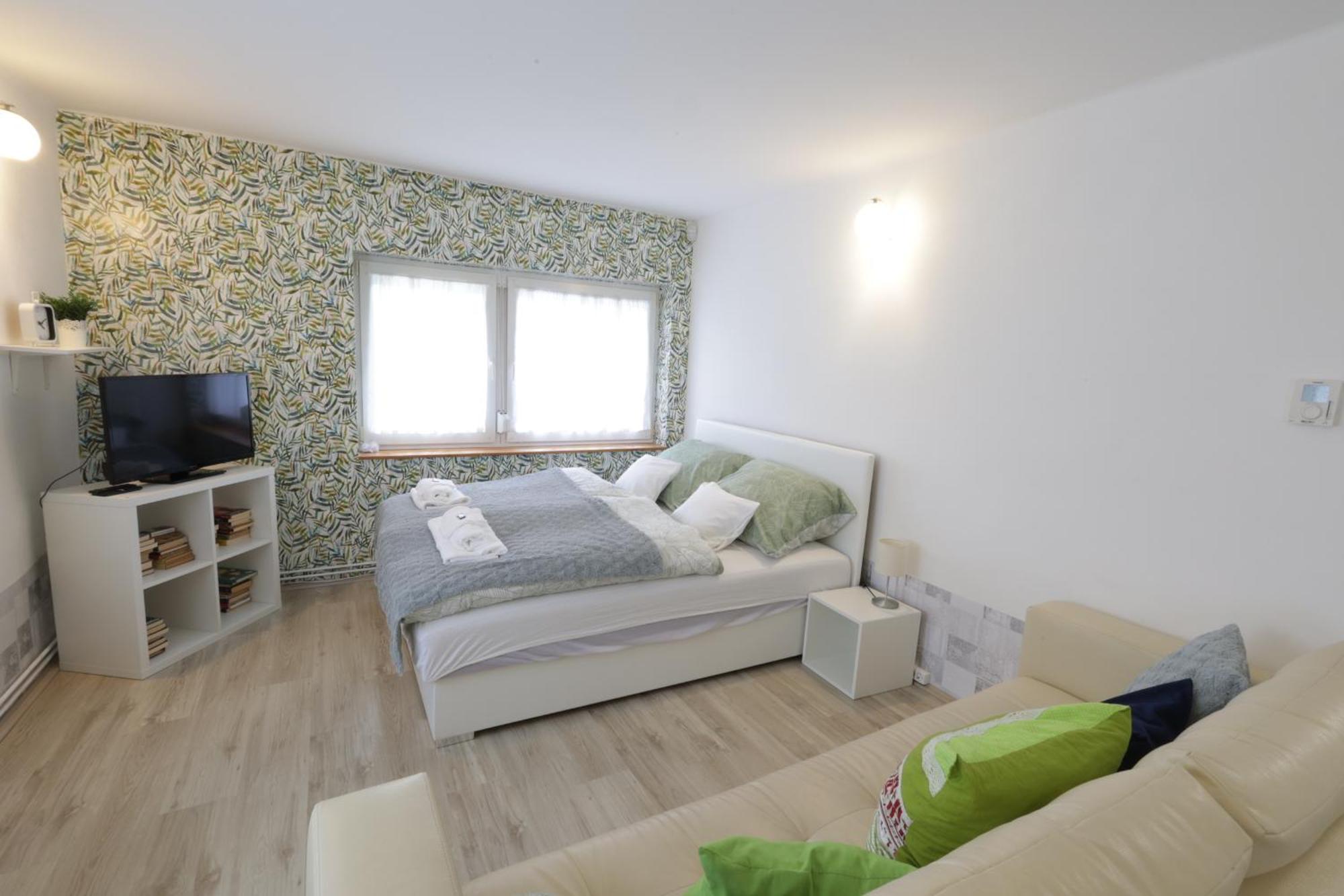 Stardust Apartman Pécs Eksteriør billede